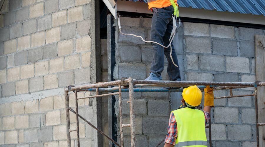 Professional residential roofers in Alton, VA